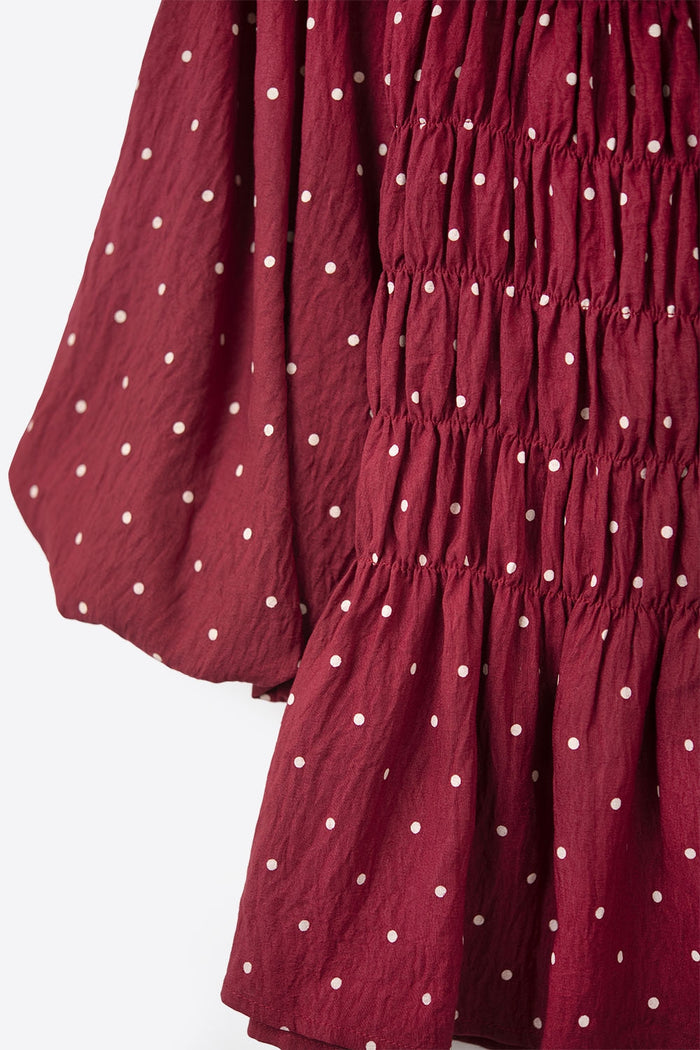 Chic Red Polka-Dot Cropped Top fitted at the waist