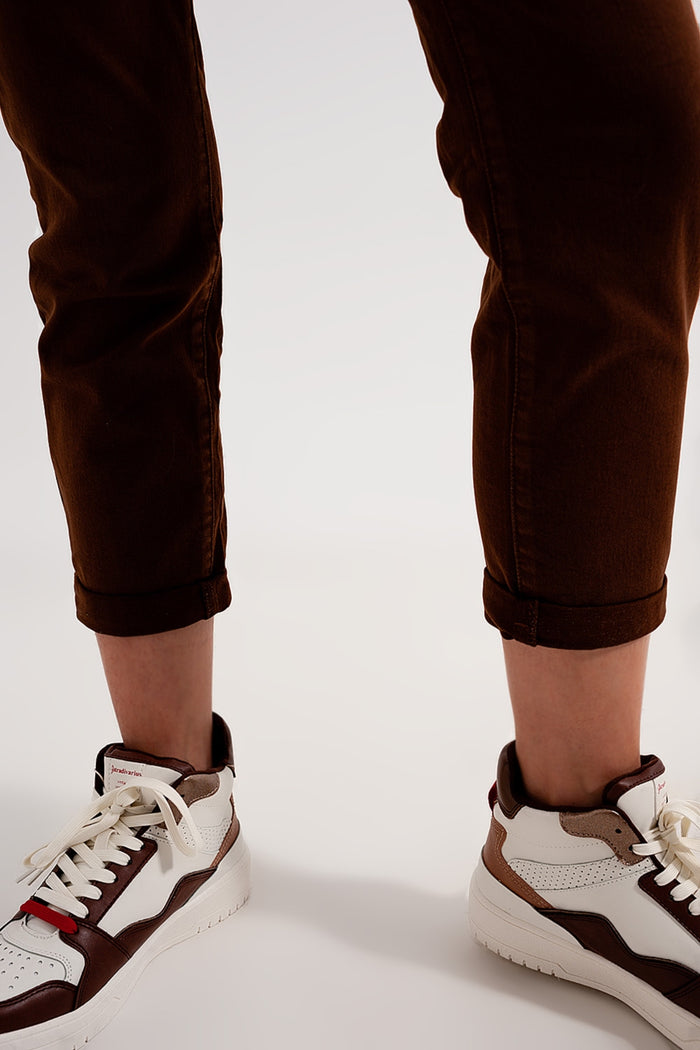 Elasticated paper bag waist mom jean in brown - Coloured Jeans