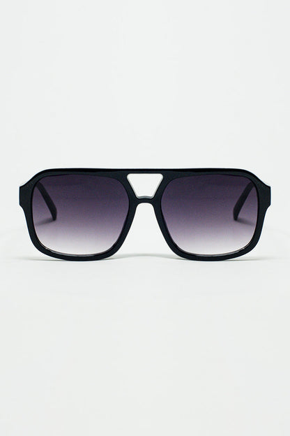 70's Aviator Sunglasses With Smoke Black Lense in Black