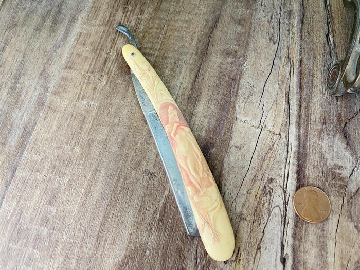 Antique Straight Edge Celluloid Razor at Duckwells