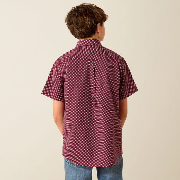 Ariat Boy's S/S Pippin Classic Fit Button Down Shirt in Maroon Banner Geo Print