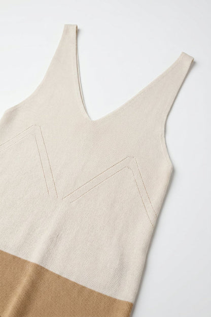 Beige Colorblock Ribbed Knit V-Neck Cropped Tank Top