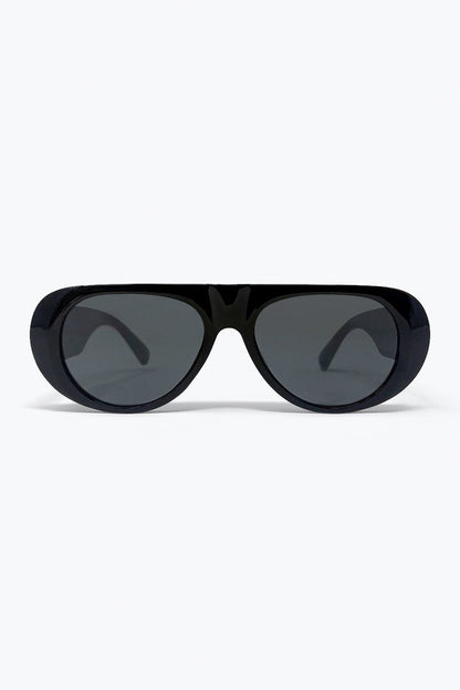 Black Oversized Aviator Sunglasses with Dark Lenses