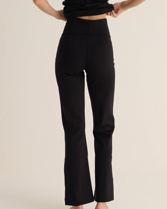 Black Soft Sculpt Hi-Stretch Kick Flare Leggings - Loungewear