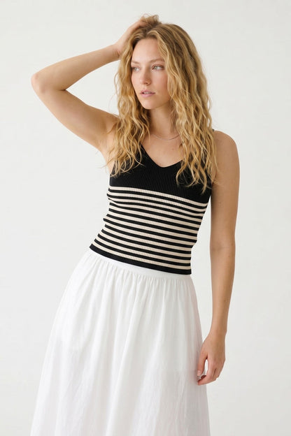 Black Stripe Ribbed Knit V-Neck Fitted Cropped Tank Top