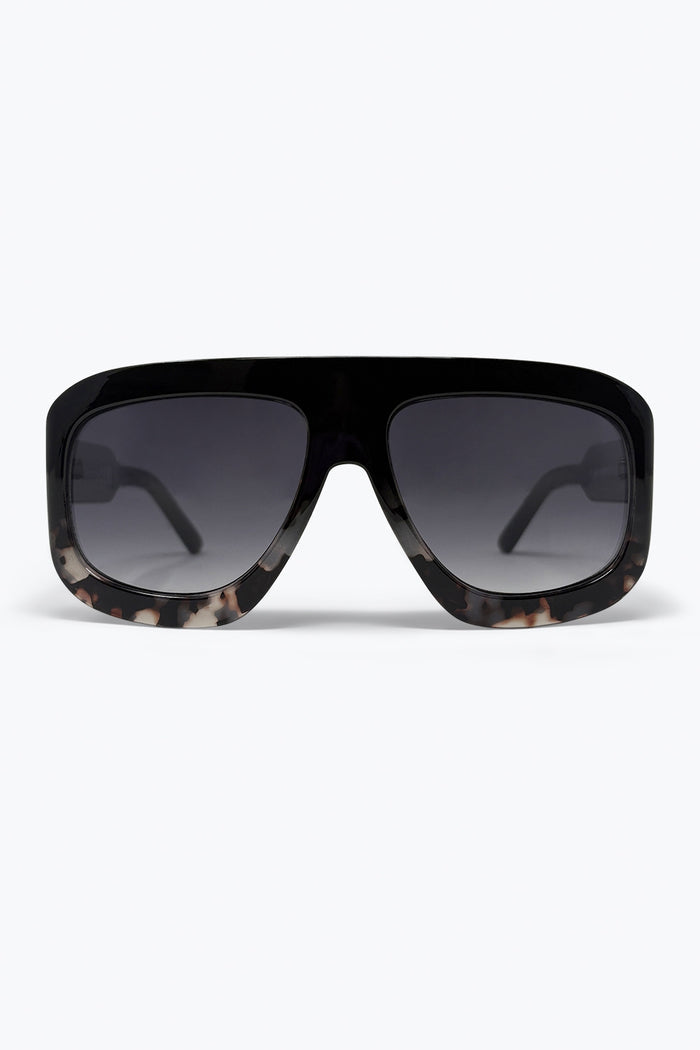 Black Tortoiseshell Frame Oversize Shield Sunglasses With Gradient Lenses