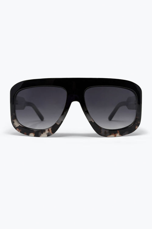 Black Tortoiseshell Frame Oversize Shield Sunglasses With Gradient Lenses