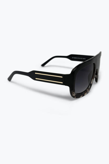 Black Tortoiseshell Frame Oversize Shield Sunglasses With Gradient Lenses