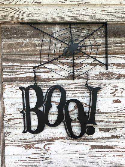 Boo Tin Hanger Sign