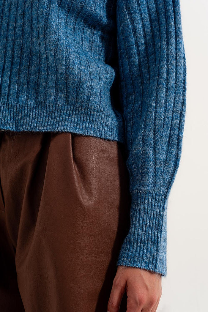 Boxy chunky stitch sweater in blue