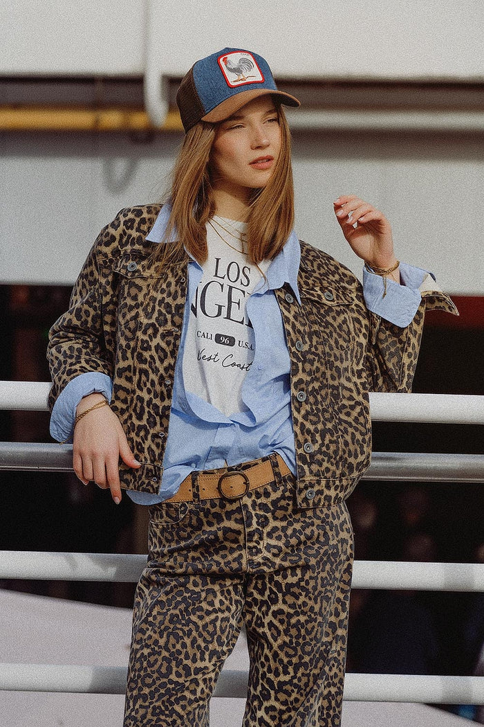 Brown Jacket with leopard Print in denim fabric