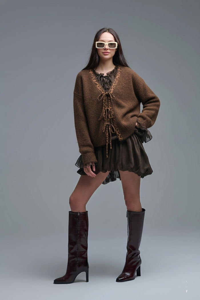 Brown knitted cardigan with leopard embroidered detail