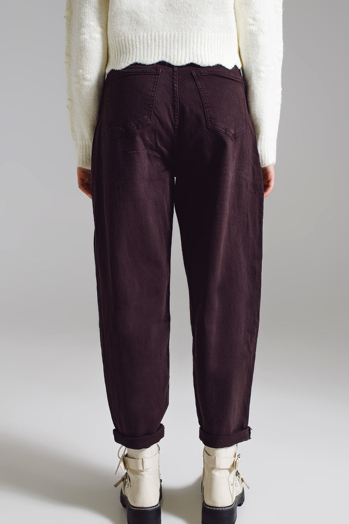 Brown relaxed pants with pocket detail at the waist - Coloured Jeans