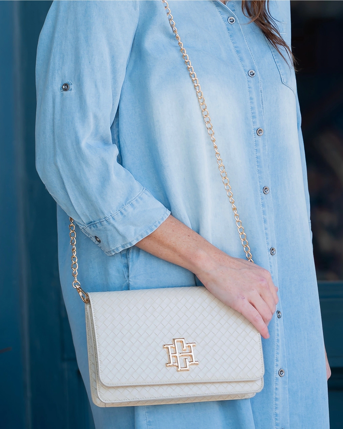 Bryn Clutch Crossbody - Woven Almond