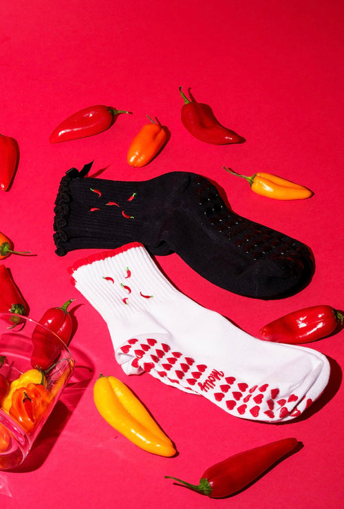 Chili pepper- red & white