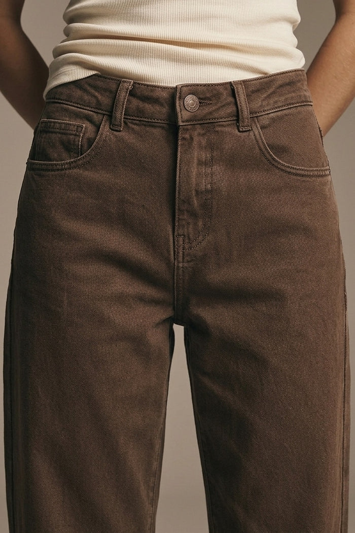 Comfortable stretch jeans with barrel leg in brown - Coloured Jeans