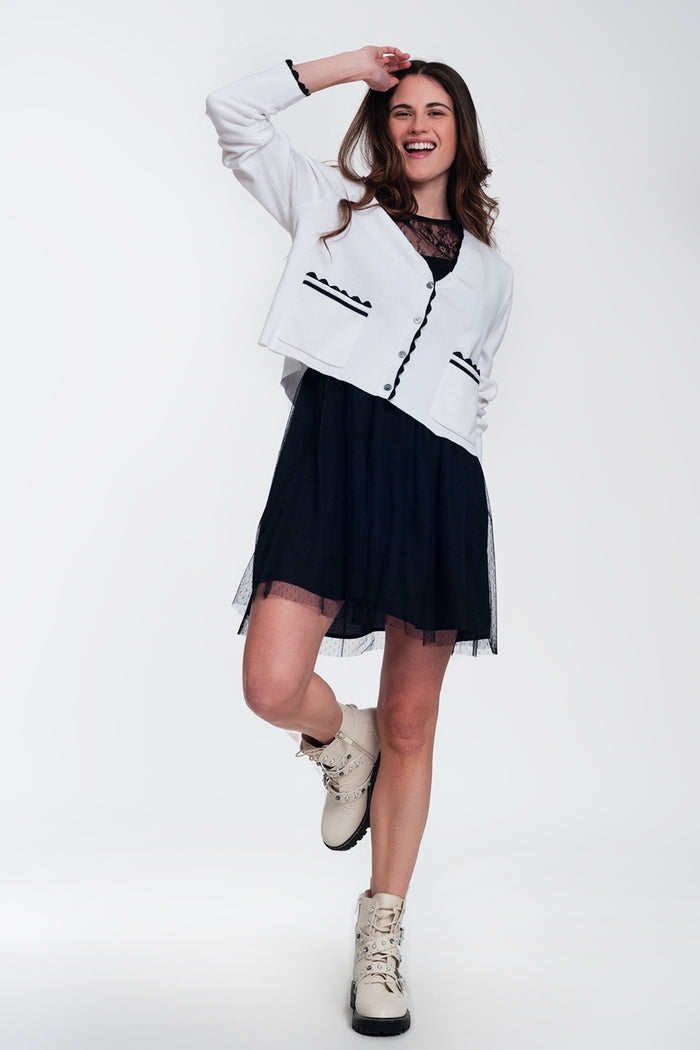 Contrast trim cardigan in white