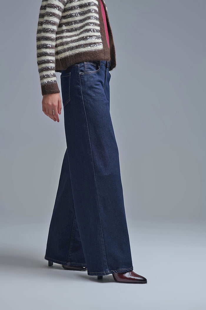 Dark Wash Wide Leg Jeans With Contrasting Stitching - Denim