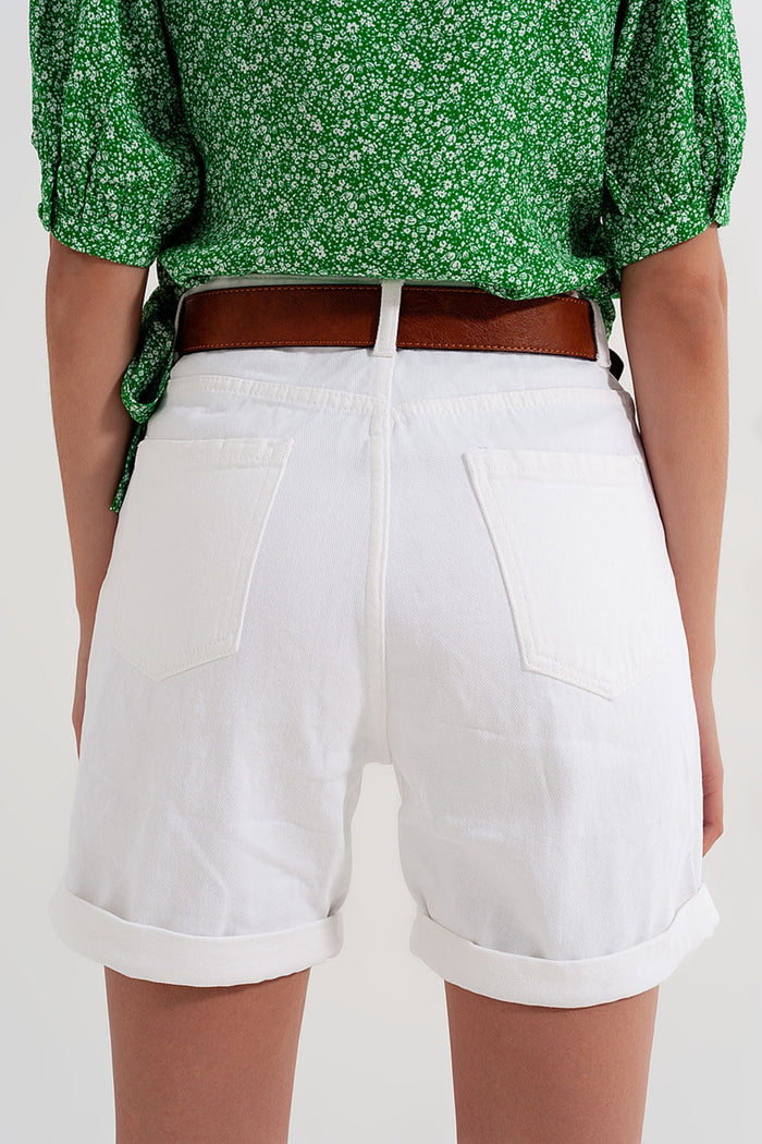 Denim mom shorts in white - trousers