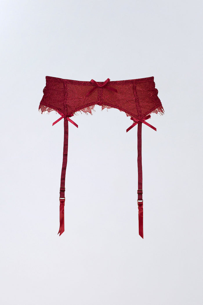 Dolce Suspender Cherry