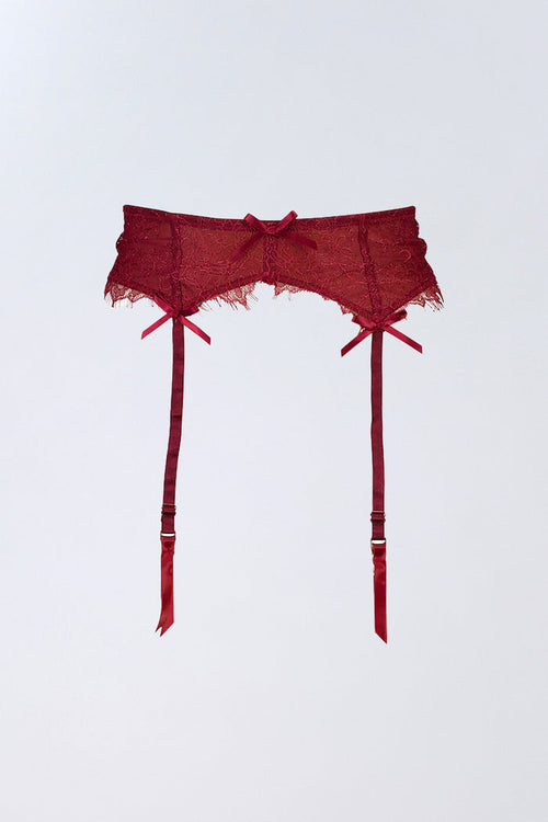 Dolce Suspender Cherry