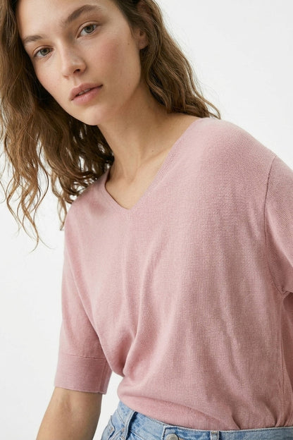 Dusty Pink V-Neck Relaxed Fit Knit Top