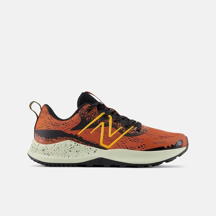 New Balance DynaSoft Nitrel v5 Kids - Marigold/black - The Sweat Shop