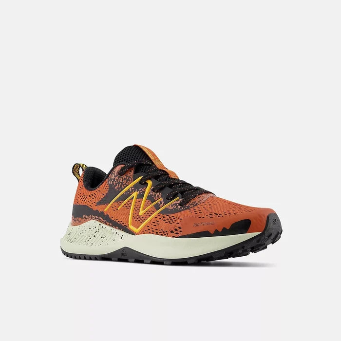 New Balance DynaSoft Nitrel v5 Kids - Marigold/black - The Sweat Shop