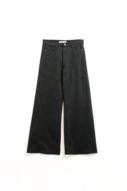 Extra wide leg trousers in black - Coloured Jeans