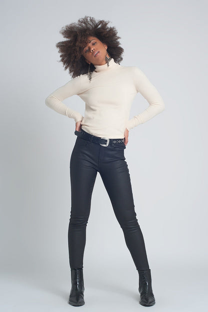 Faux leather skinny trousers in black colour - trousers