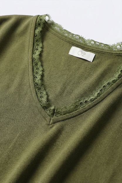 Fine and soft knit sweater with V-neck and lace trim in khaki