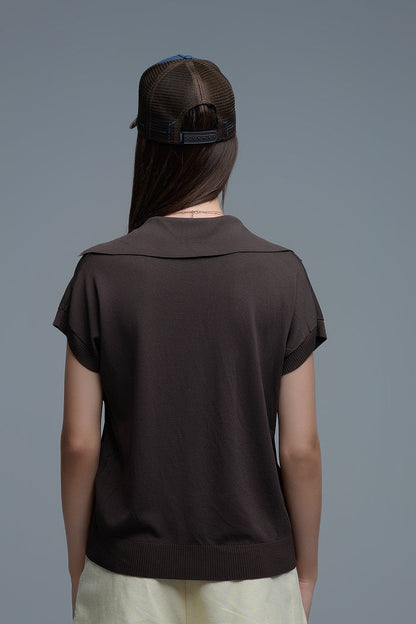 Fine Knit Polo-Style Short Sleeve Top in Brown