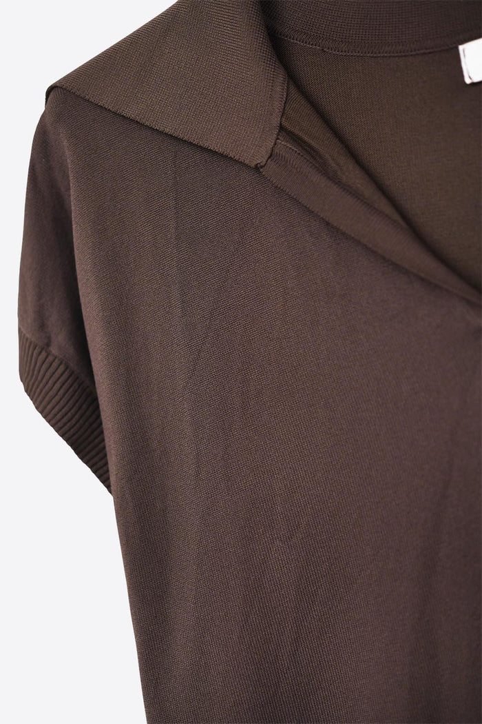 Fine Knit Polo-Style Short Sleeve Top in Brown