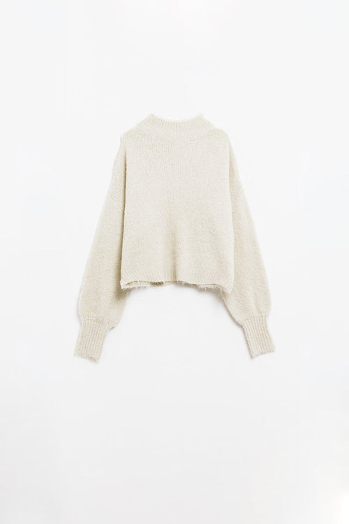 Fluffy beige sweater with high neck and balloon sleeves