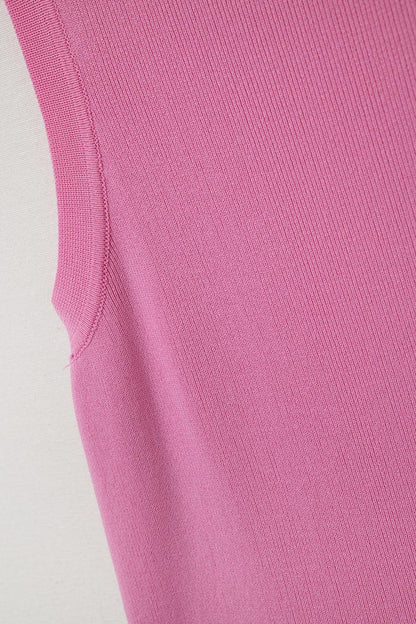 Fuchsia Sleeveless Ribbed knitted Top
