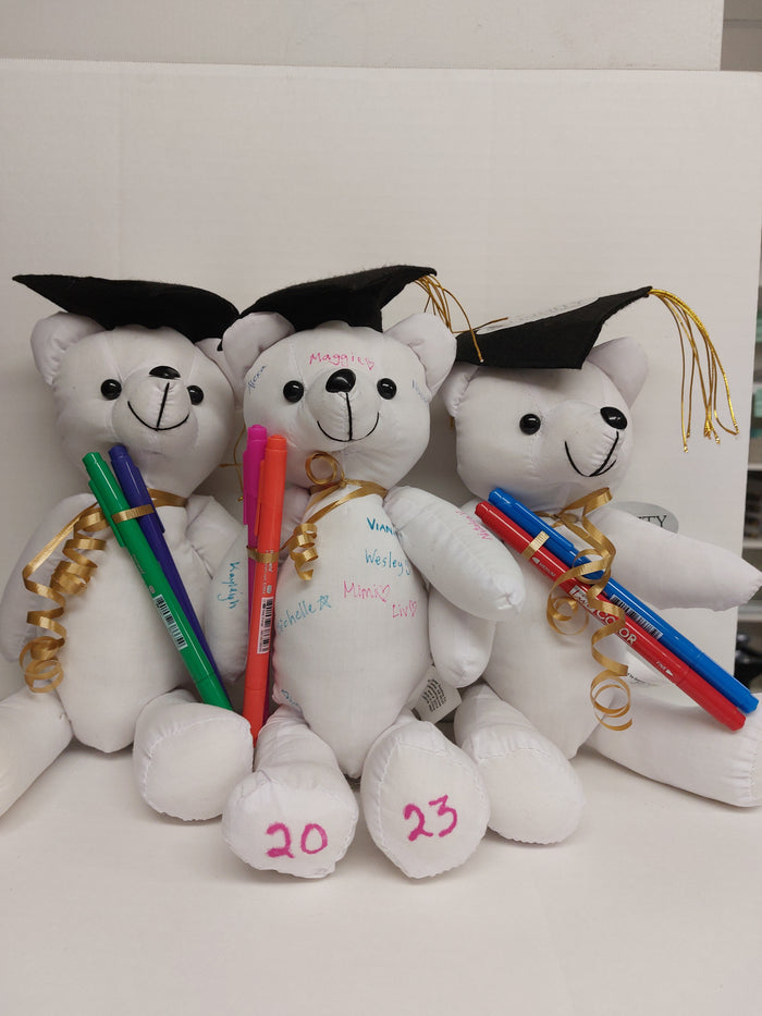 Graduation Signature Bear