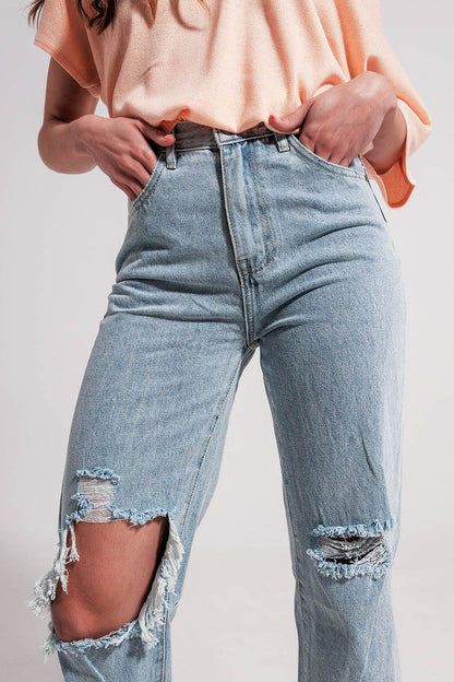 High rise mom jeans in lightwash with rips - Denim