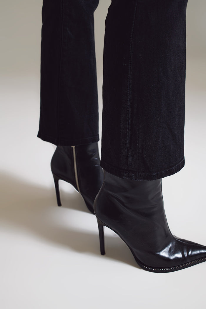 High waist flare jeans in black - Coloured Jeans