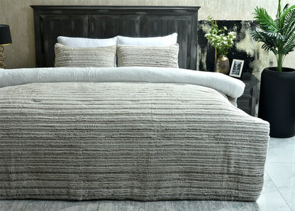 3-piece winter bedding set: ribbed textured throw blanket with matching pillows