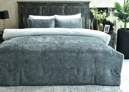 Light grey flannel 3-piece bedding set: duvet and two matching pillow covers