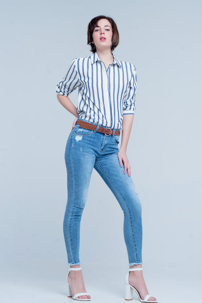light wash skinny jean in blue - Denim