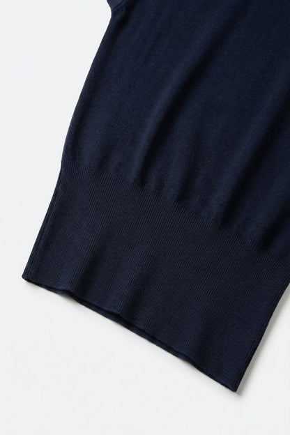 Lightweight Knit sweater with Wide Ribbed Waistband in navy