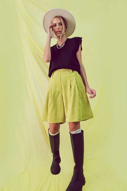 Longline short in lime cord - trousers