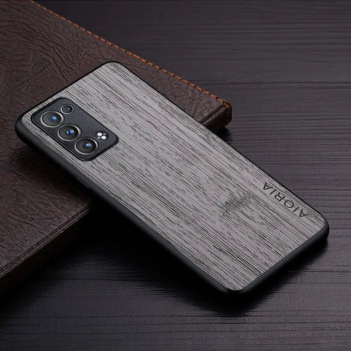 the wooden case for iphone 11