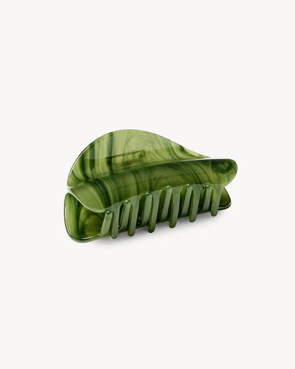 Bottom view of the Machete Crescent Claw Clip in green showing the claw prongs