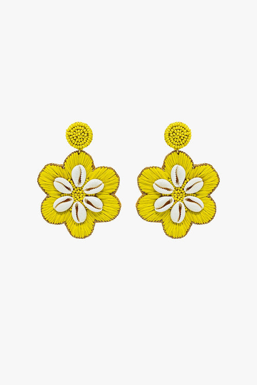 Maxi Embroidered Flower Rafia Earrings With Sea Shell Details in Lime