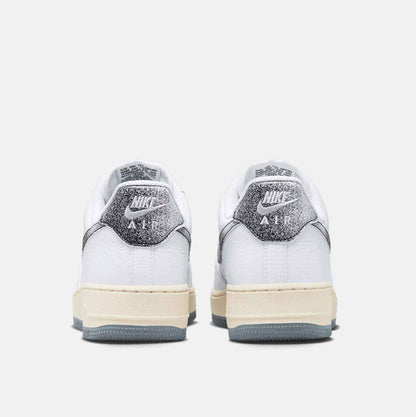 Rear view of Men's Nike Air Force 1 '07.