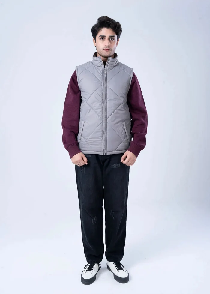 Grey quilted bubble puffer vest-jacket with stand collar and full front zipper