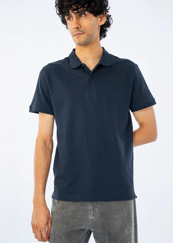 Men's dark polo shirt with open collar and button placket, short sleeves