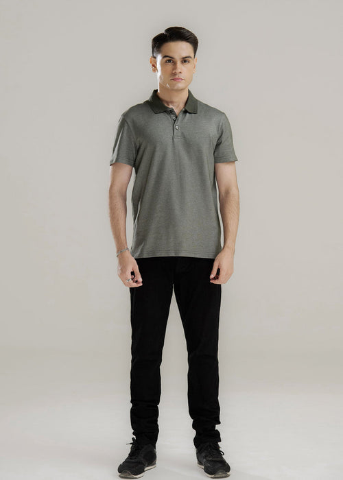 Men's polo shirt, dark gray, front view, short sleeves, button placket, solid knit